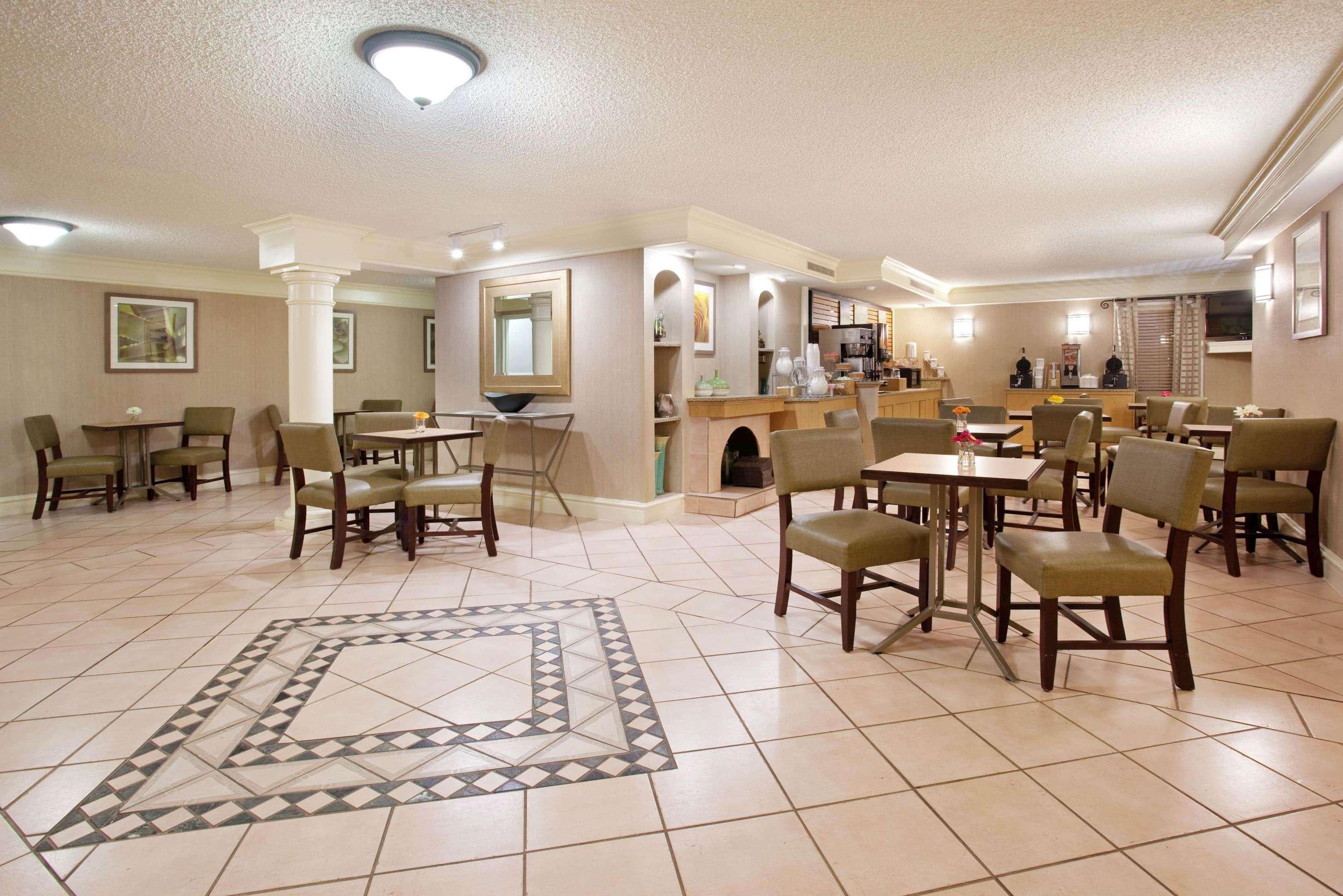 La Quinta Inn By Wyndham Denver Central Eksteriør bilde